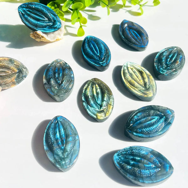 New arrivals high quality crystal crafts natural blue flash the origin of life labradorite source of life carving for gifts - Fairy healing crystal